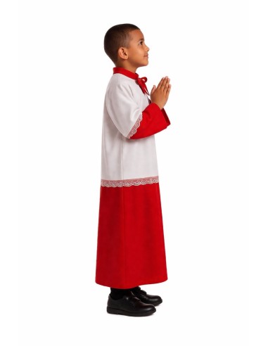 Costume de jeune garçon de chœur